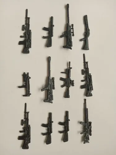 Lote de armas action figures 2 - várias peças , escala Gi joe