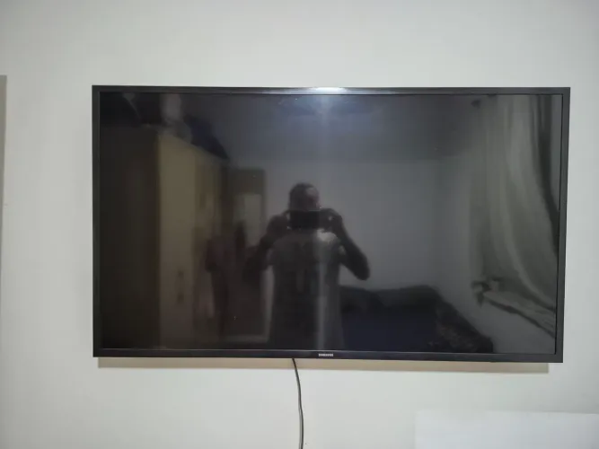 TV Samsung 43" - Tela Plana