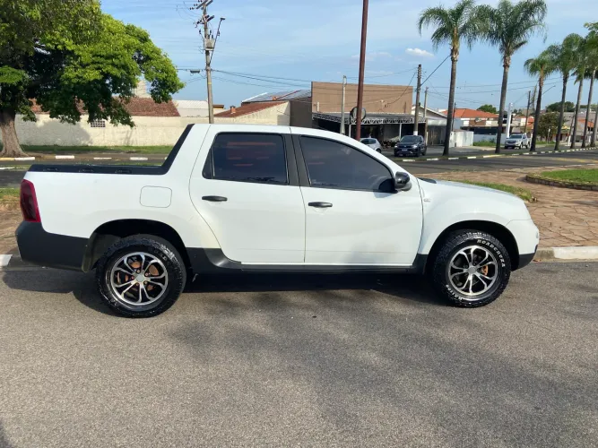 Renault Duster Oroch Express 1.6 Flex 16V Mec. 2020