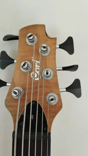 Vendo Baixo Cort A6.