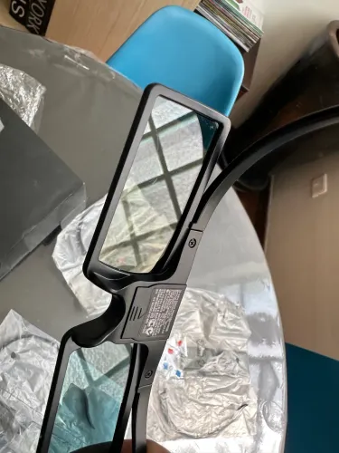 4 óculos 3D