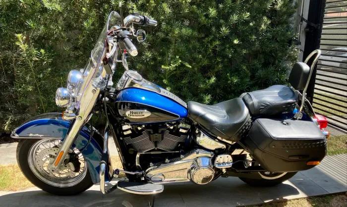 Harley Daividson Heritage 2022 (único dono) com 13.000km, Azul&Preto. 