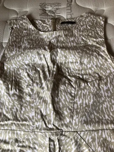 Vestido usado apenas uma vez