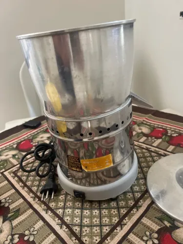Espremedor de laranja 110v e 220v
