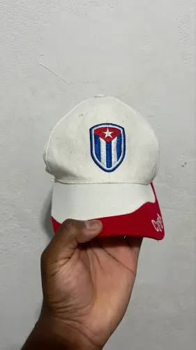 Boné