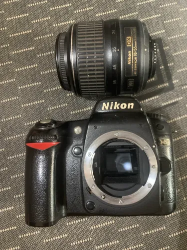 Câmera Nikon D80 DSLR 10.2MP + Lente 18-55mm - Usada, em ótimo estado!