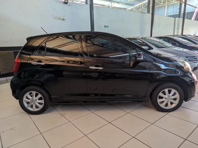 Kia Picanto 1.1 automático 2014, 40 mil km