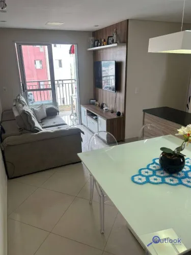 Apartamento à venda com 3 dormitórios, varanda envidraçada e planejados  Condomínio Flex D