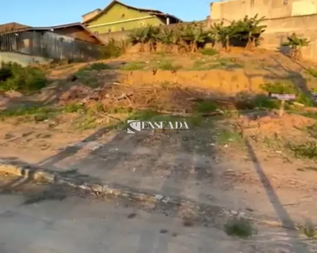 Terreno 690m2 em condominio fechado Maison du Soleil Vila Velha próximo do mar