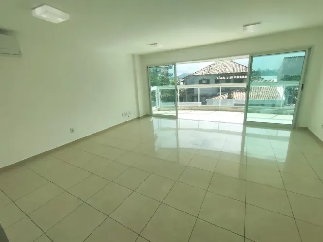 OPORTUNIDADE NO BAIRRO PECADO EM MACAE 3 QTS/SUITE