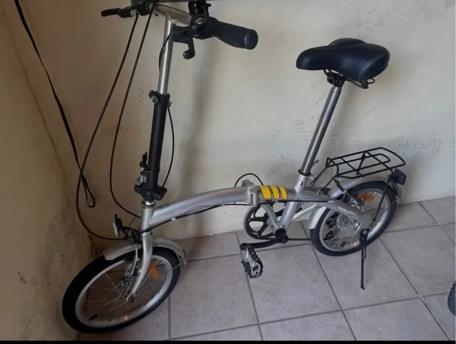 Bicicleta dobrável (super portátil)