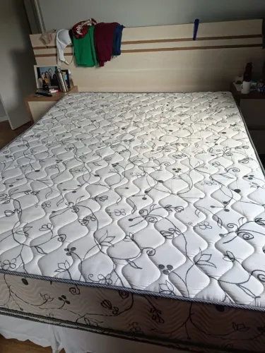 Cama box 