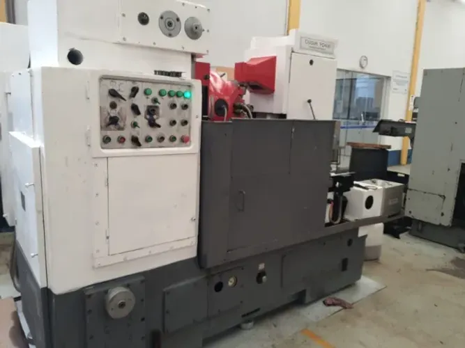 Geradora de Engrenagens Engrenagem Cugir FD 400