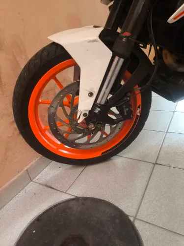 KTM 390