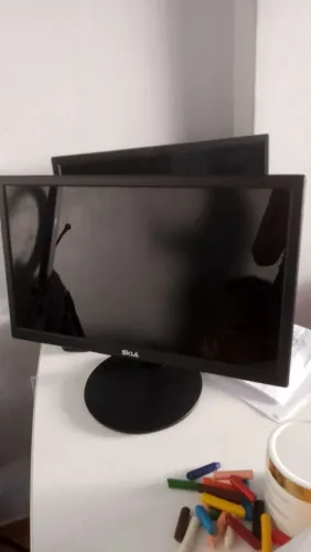 Monitor skul 19 polegadas 
