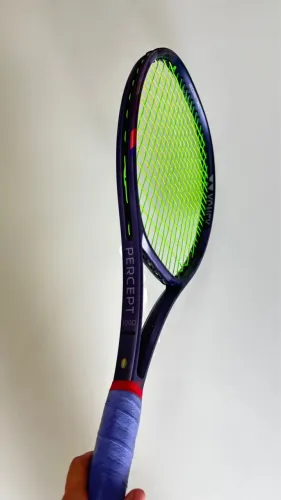 Yonex Percept 100 D - versão Midnight (roxa)