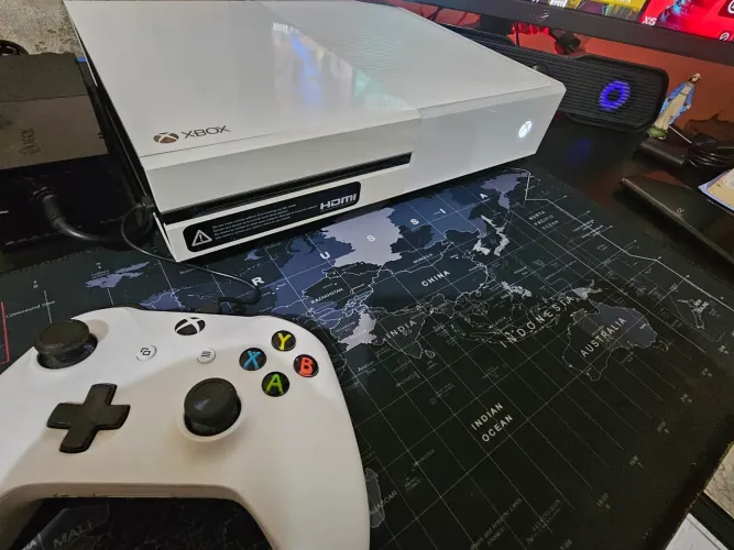 Xbox one Branco edição Halo
