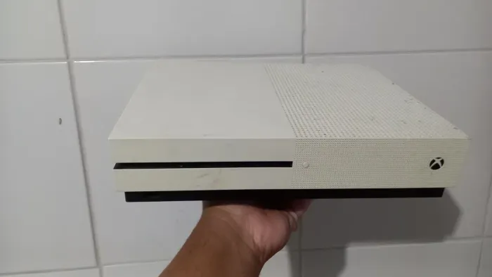 Console Xbox one S retirada peças leiam