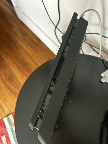 Ps4slim pro 1tb 2 controles