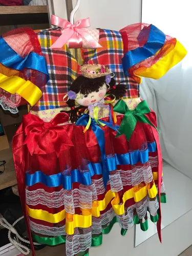 Vende-se vestido junino infantil