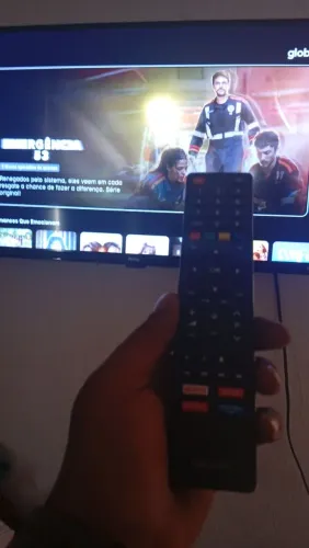 Uma TV 32 polegadas Philco
