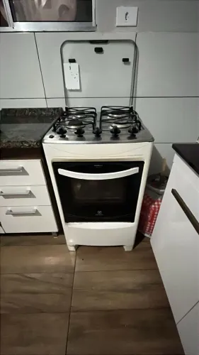 Fogão 4 bocas, funcionando perfeitamente!