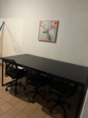 Mesa de alto padrão - 2.10 x 1.10