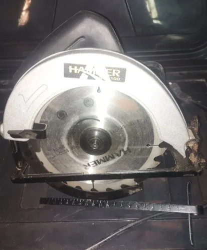 Serra circular Hammer sc-1100. 110v