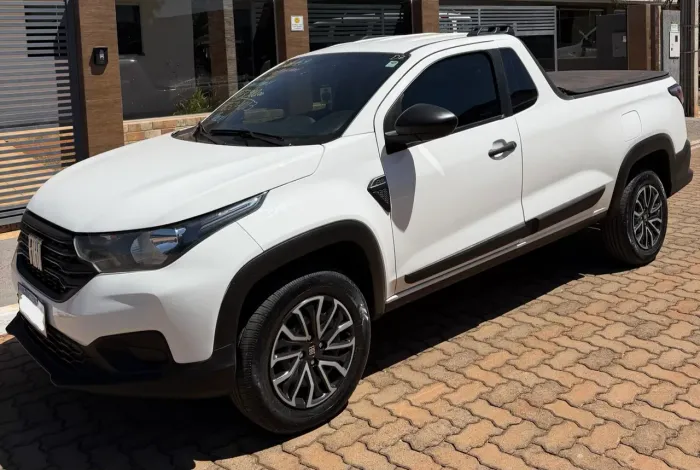 Fiat Strada Endurance 1.4 Flex 8V CS Plus 2023