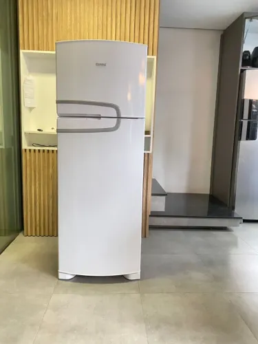 GELADEIRA CONSUL FROSTFREE 220V FUNCIONANDO PERFEITAMENTE