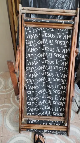 VENDE-SE ESSA ESPREGUIÇADEIRA 