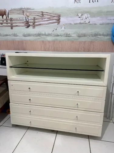 Cômoda de bebê
