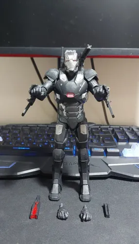 War Machine Máquina de Combate Marvel Legends Guerra Civil Avengers Vingadores
