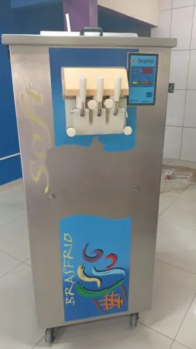 máquina soft de sorvetes