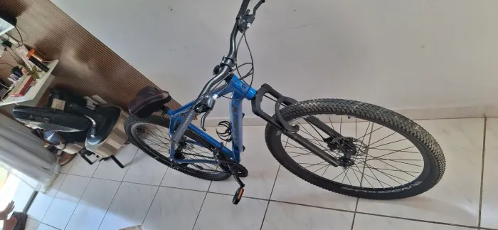 Bicicleta aro 29 quadro de alumínio, toda no rolamento