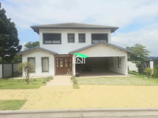 Casa à venda no condomínio Alphaville Granja Viana