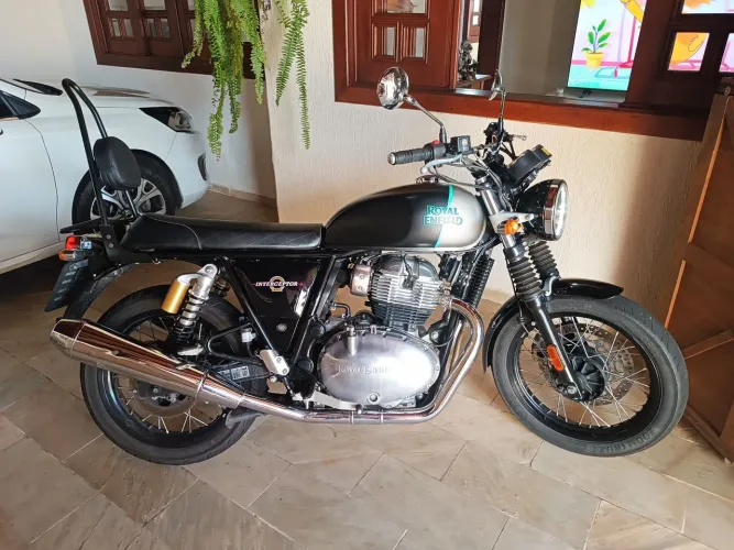 Royal Enfield Interceptor 650 2023 | Apenas 7.500 km | Impecável