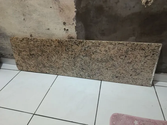 Peça de mármore