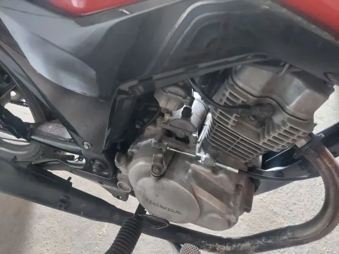 Vendo Honda 125<br>24.000 mil km Honda fan 125