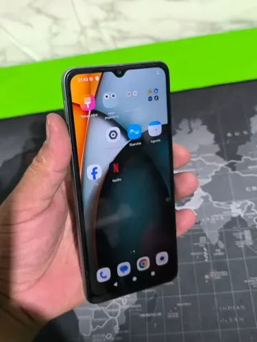 Vendo/Troco Redmi A3 / 6GB (3+3) / 128GB / Tela 6.7/ Biometria