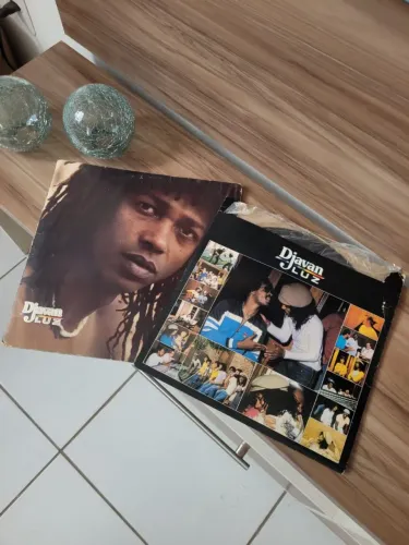 Disco de vinil Djavam luz 