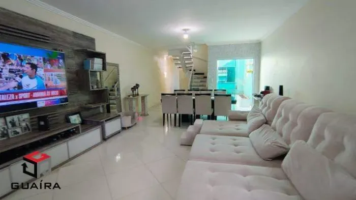Sobrado à venda 3 quartos 1 suíte 6 vagas Novo Oratório - Santo André - SP