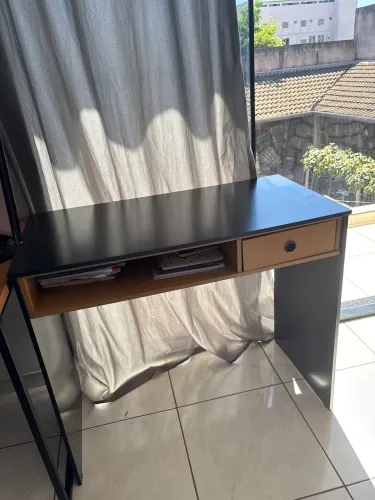 Mesinha de escritório 