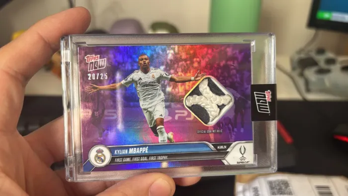 Topps Now Kylian Mbappe - Primeiro Jogo, Primeiro Gol, Primeiro Título!