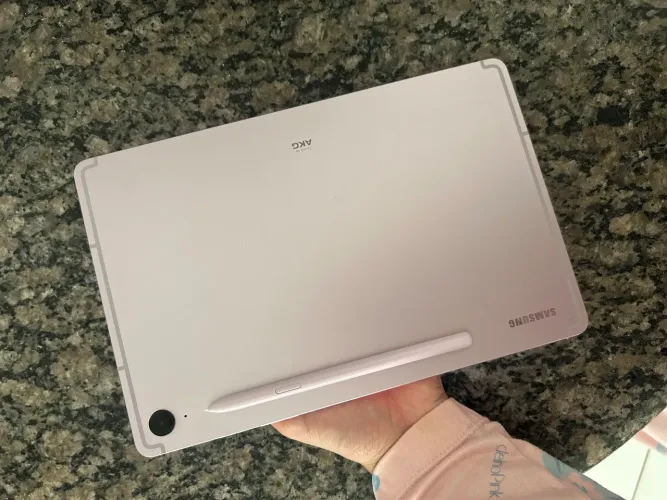 Samsung Galaxy Tab S9 FE 128GB Wi-Fi + S Pen cor lavanda