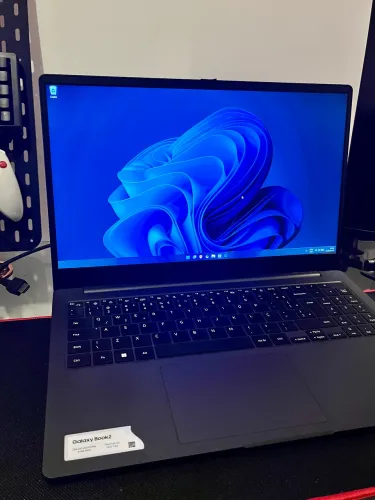 Samsung Galaxy Book2 i3 12ª Geração | 16GB RAM | SSD 256GB | Tela Full HD