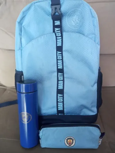 Kit mochila estojo e garrafa MAN.CITY