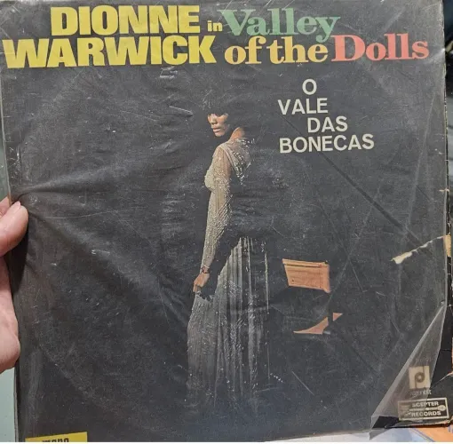 LP Dione Warwicke