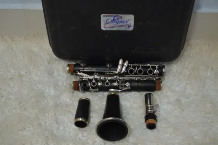 Clarinete Si Bemol 17 Chaves em Madeira - Selmer Signet Special ((( Top )))