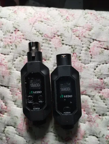 Transmissor e receptor sem fio para microfone 